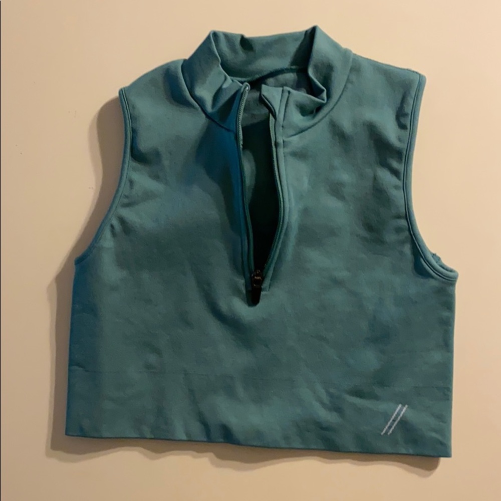 Tala Zahara Bra in Sea